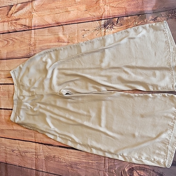 High waisted gaucho pants - Picture 9 of 11